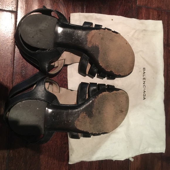 Pre-Owned Balenciaga Black Leather Caged Sandals - Picture 3 of 6